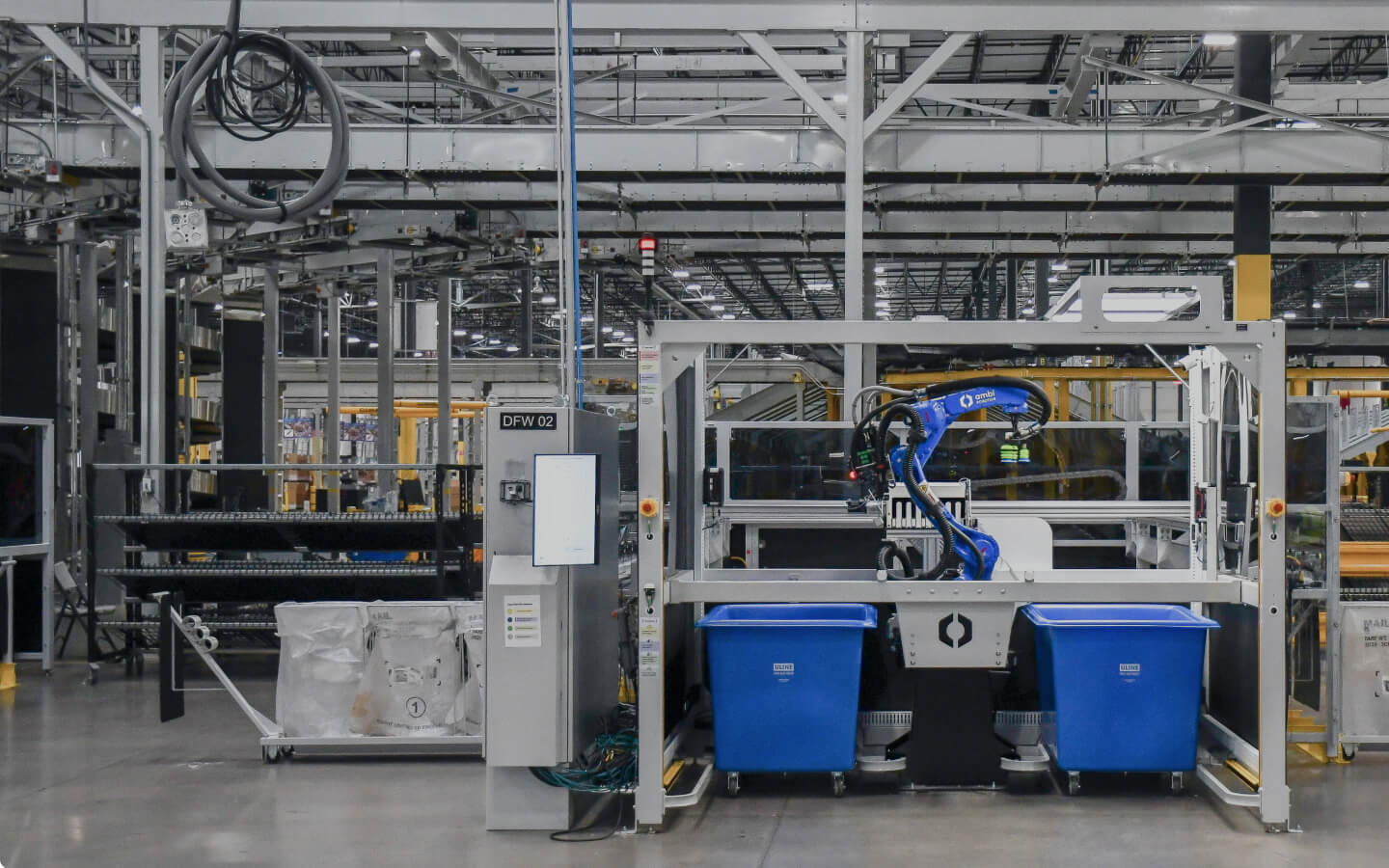 Robots-as-a-Service, RaaS pricing for AI-powered robotic parcel sorting systems. Fastest warehouse robots with faster ROI.
